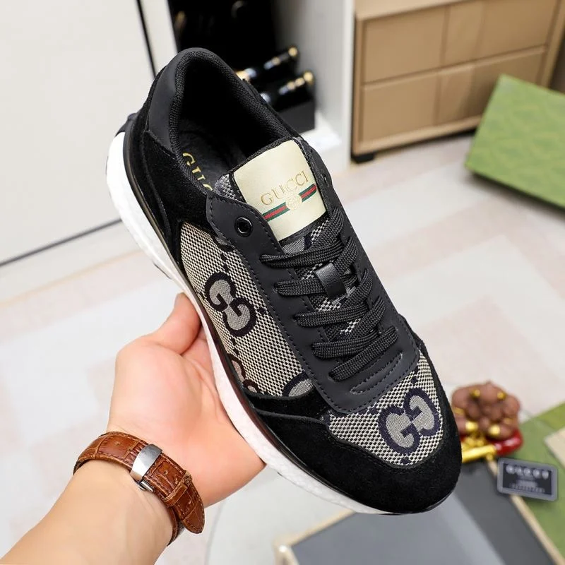 Unique Gucci Low Shoes 24062
