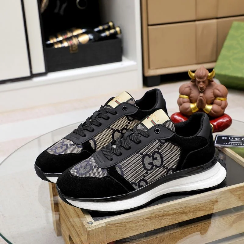 Unique Gucci Low Shoes 24062