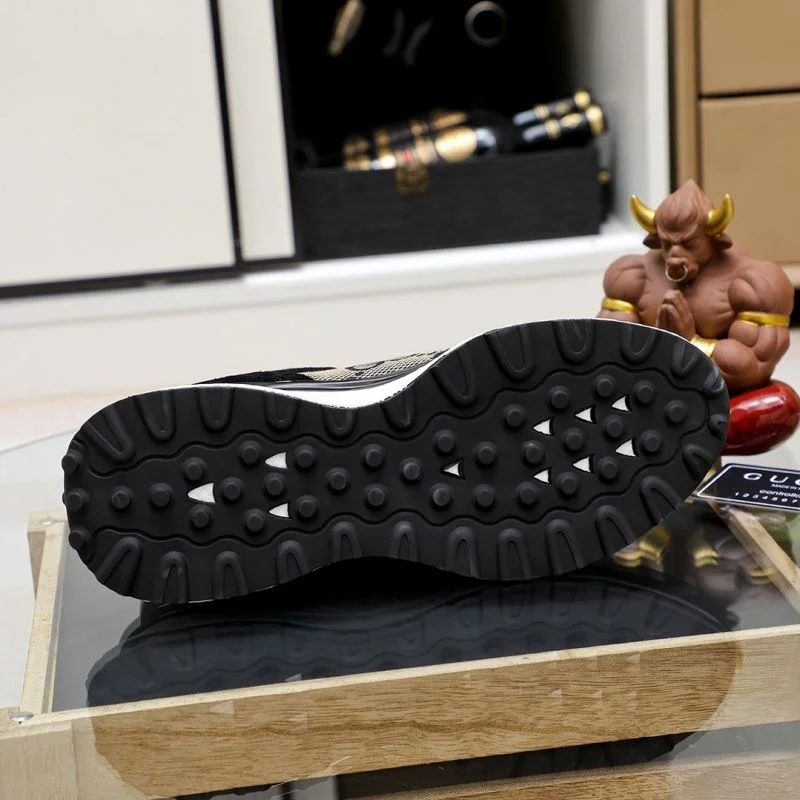 Unique Gucci Low Shoes 24062
