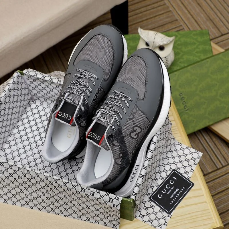 Gucci Low Shoes Stretchable 24077