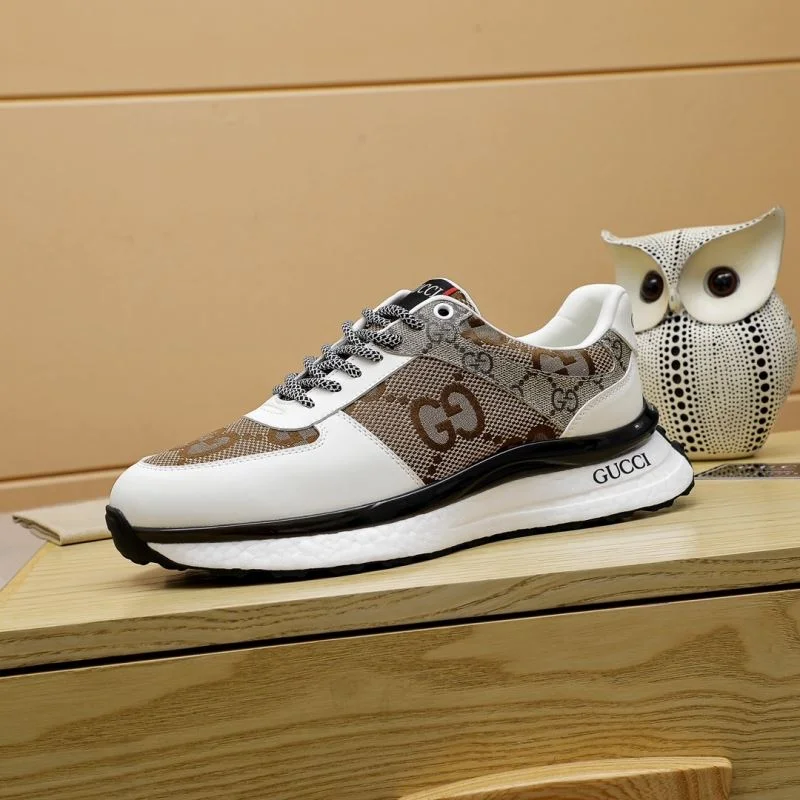 Bold Gucci Low Shoes 24076