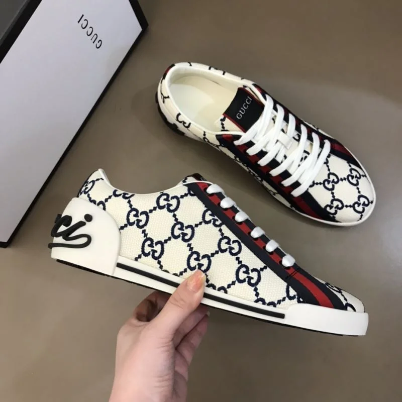 Gucci Low Shoes TechFriendly 24055
