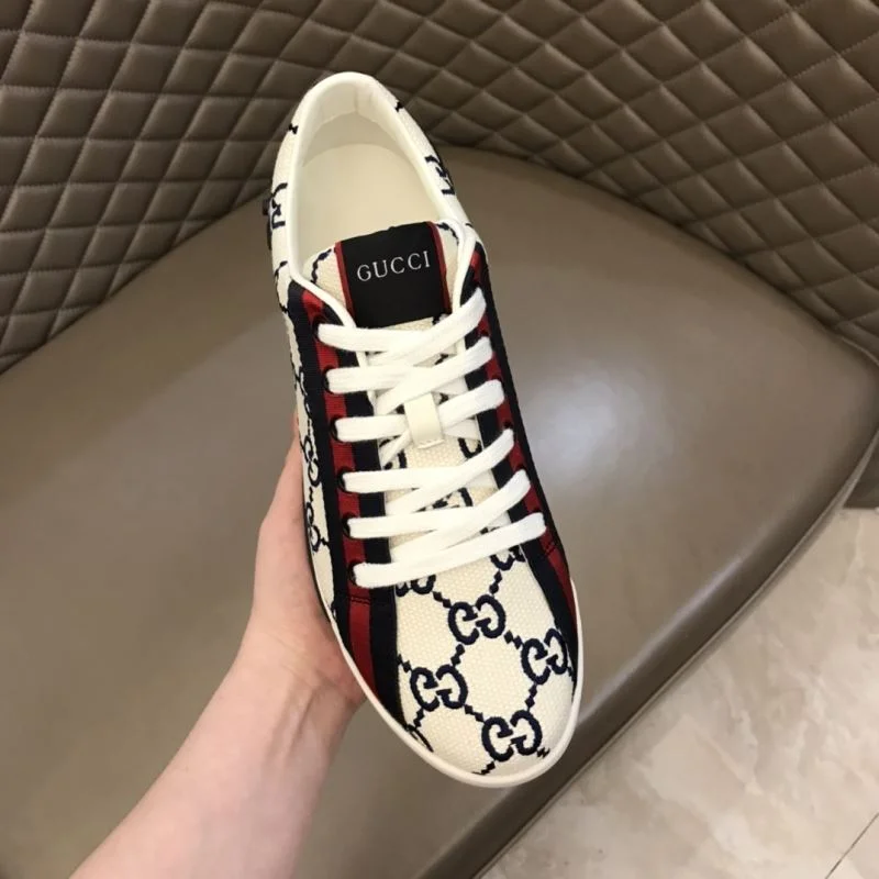 Gucci Low Shoes TechFriendly 24055