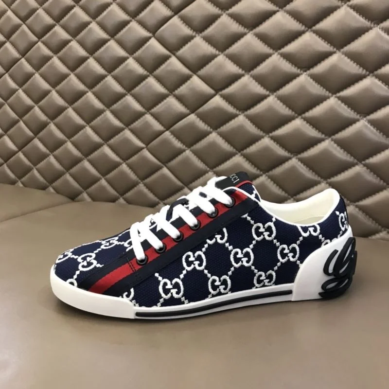 Gucci Low Shoes Durable 24059