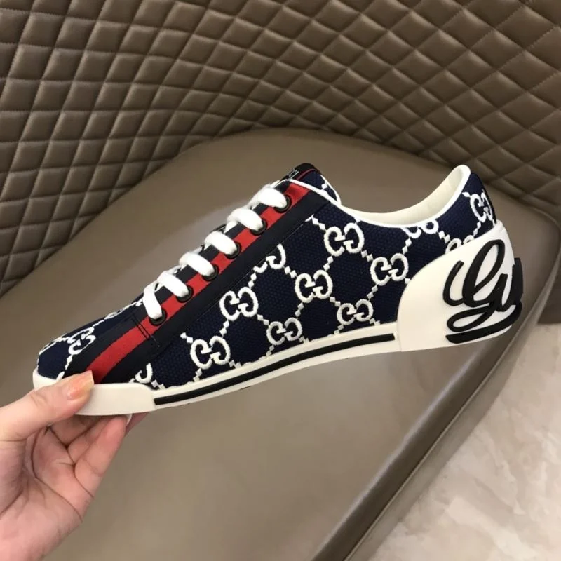 Gucci Low Shoes Durable 24059