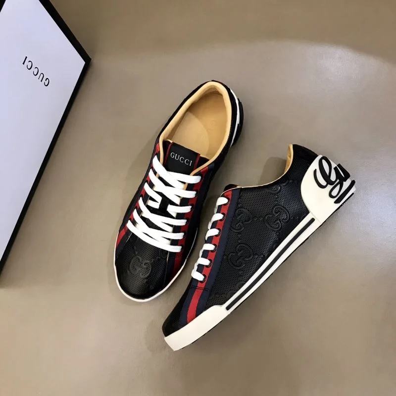 Gucci Low Shoes Contemporary 24063