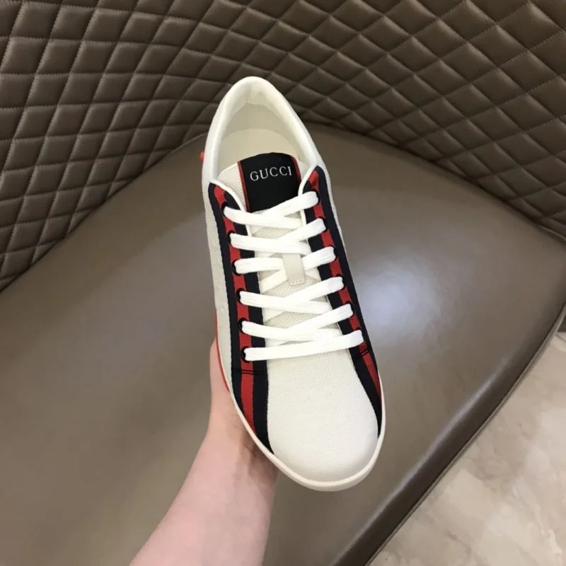 Gucci Low Shoes Premium 24049