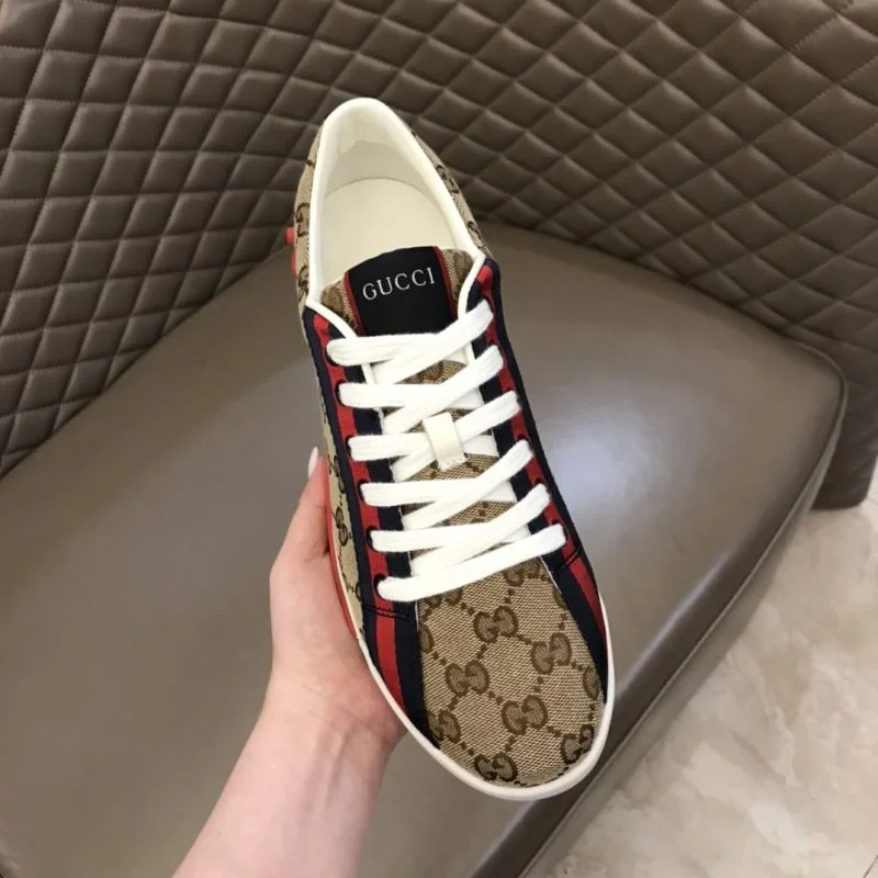 Gucci Low Shoes Packable 24053