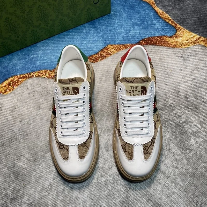 UrbanChic Gucci Low Shoes 24047