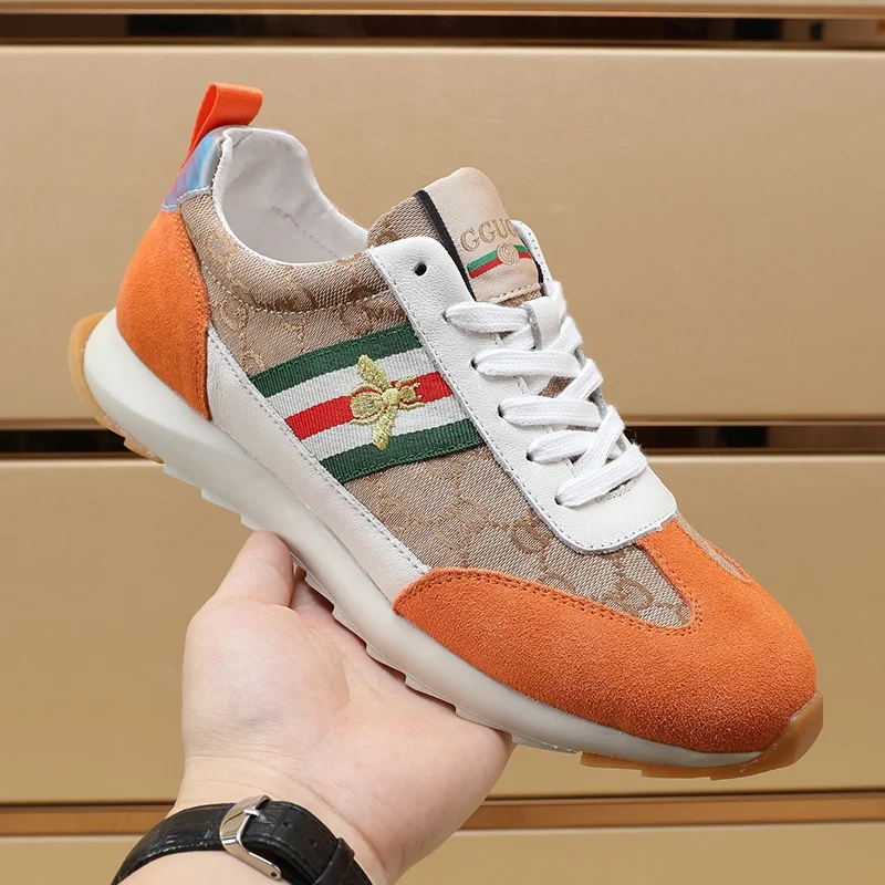 Comfortable Gucci Low Shoes 24051
