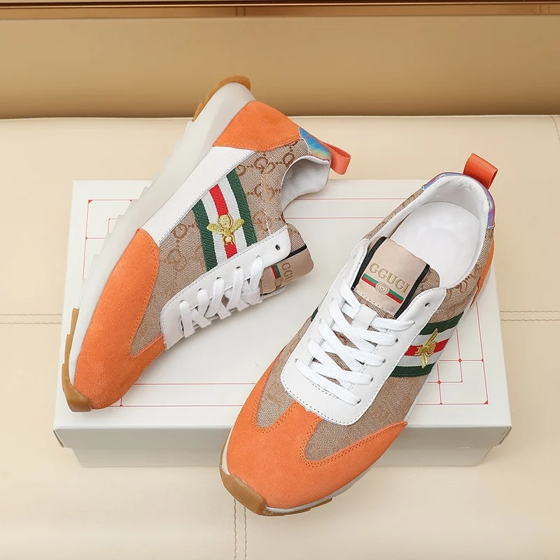 Comfortable Gucci Low Shoes 24051
