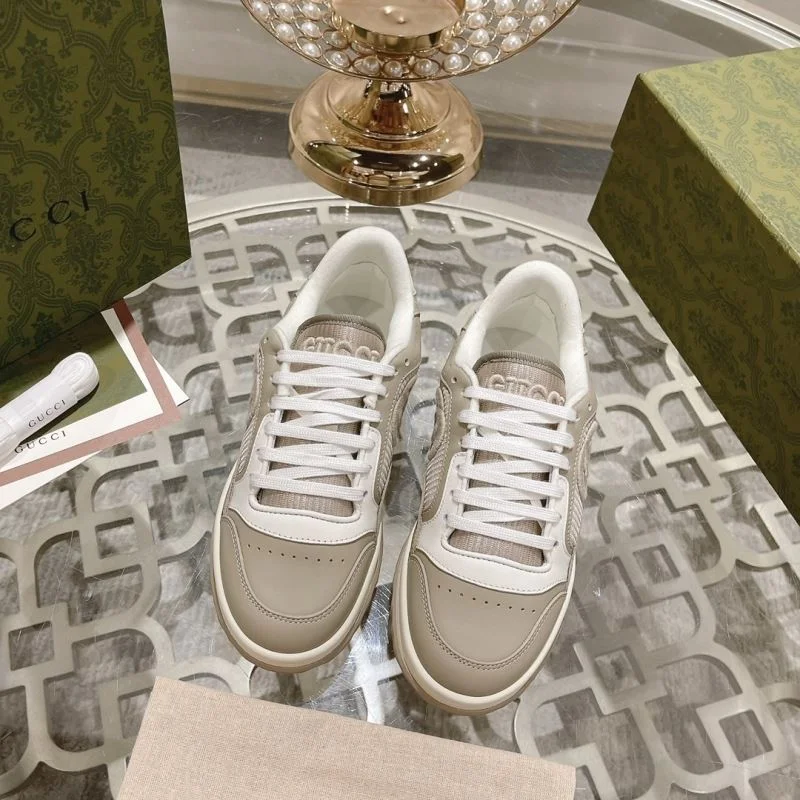 Gucci Low Shoes Bright 24627