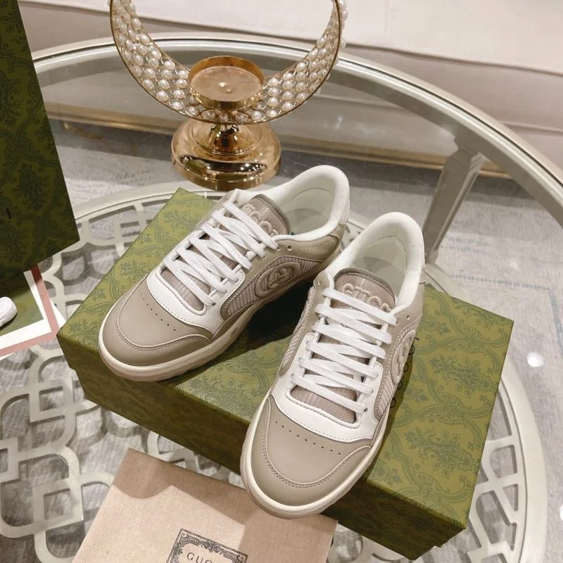 Gucci Low Shoes Bright 24627