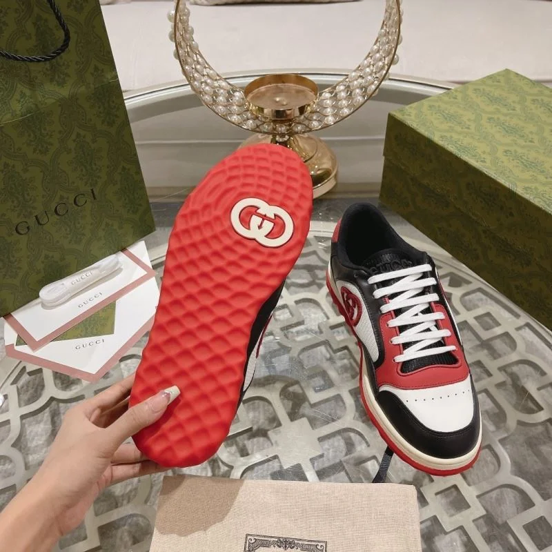 Bright Gucci Low Shoes 24620