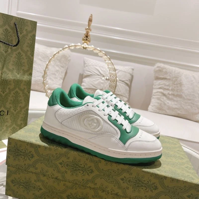 Gucci Low Shoes RelaxedFit 24626