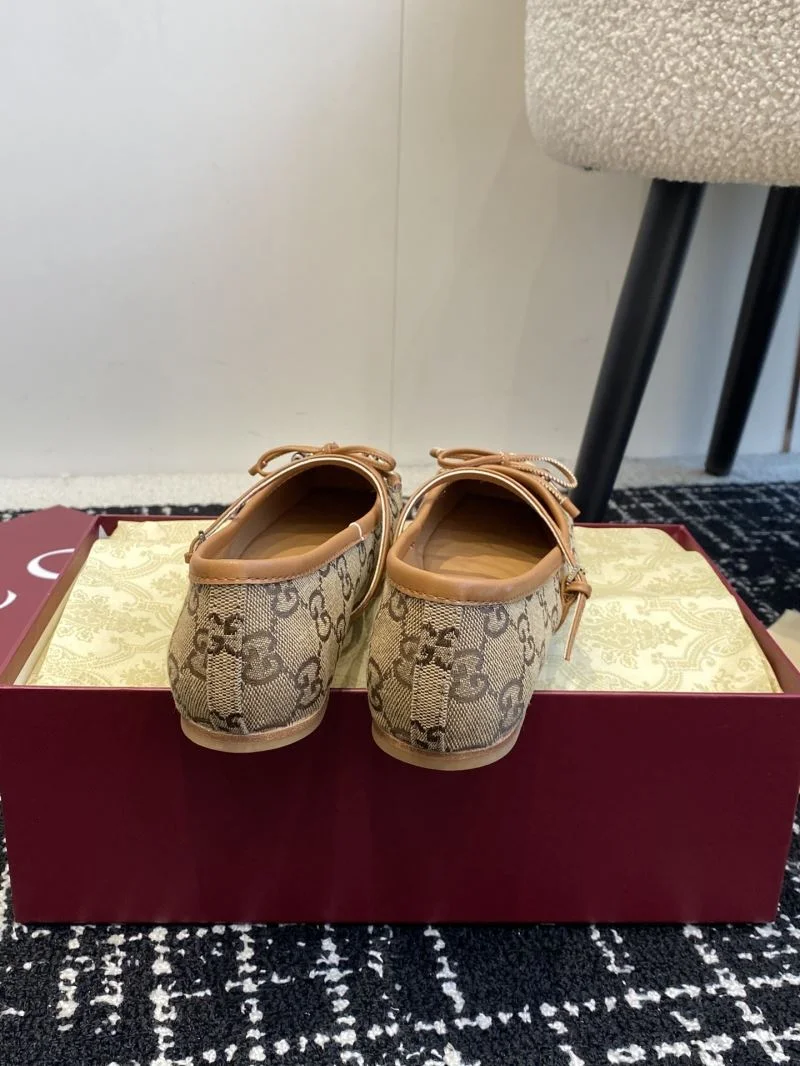 Gucci Low Shoes Durable 24607