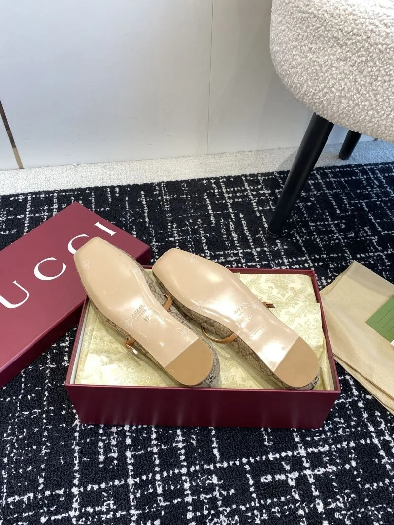 Gucci Low Shoes Durable 24607