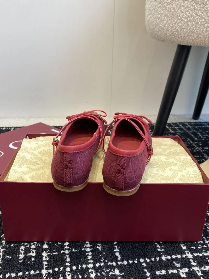 Contemporary Gucci Low Shoes 24605