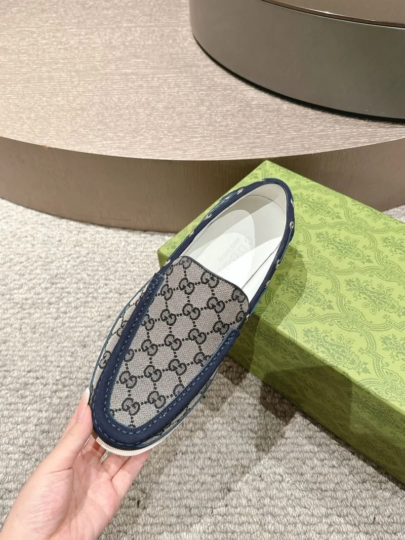 Gucci Low Shoes Cozy 25073