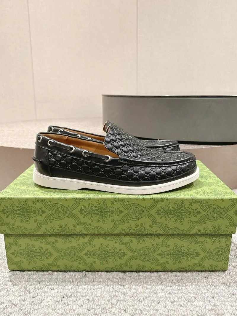 Gucci Low Shoes Premium 25097