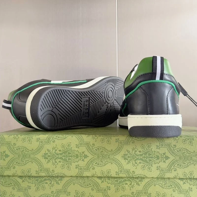 Gucci Low Shoes Bright 24835