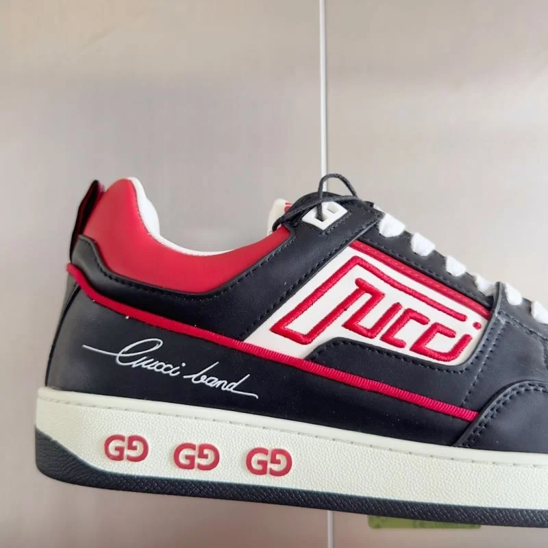 Popular Gucci Low Shoes 24831