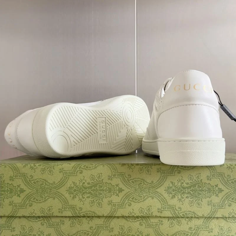 Lightweight Gucci Low Shoes 24849