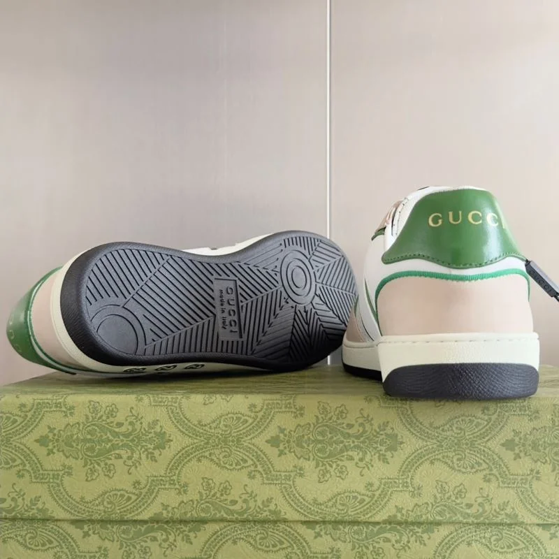Gucci Low Shoes Timeless 24832