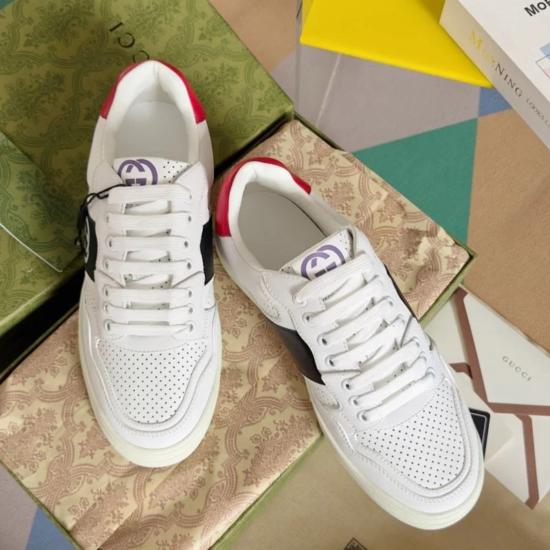 Gucci Low Shoes Lightweight 24829