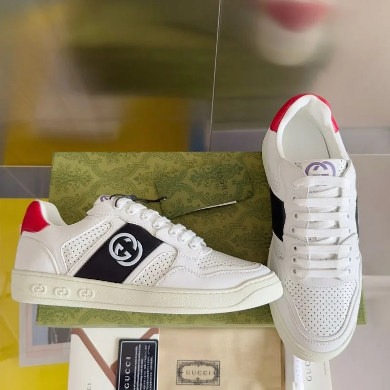 Gucci Low Shoes Lightweight 24829