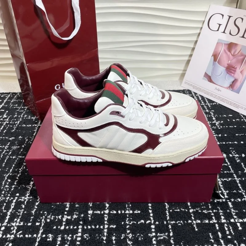 Minimalist Gucci Low Shoes 24818