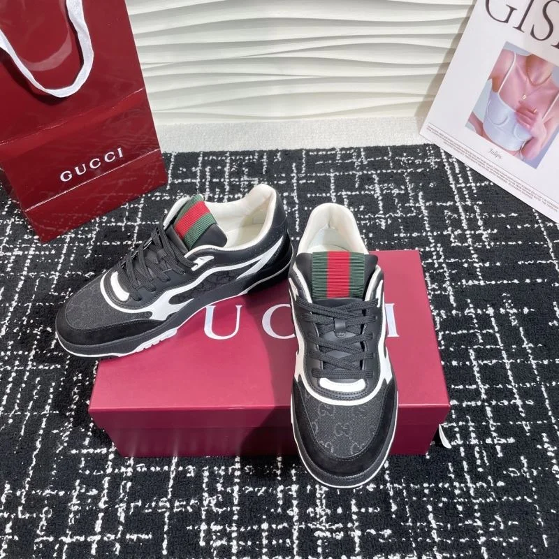 Gucci Low Shoes Stylish 24815