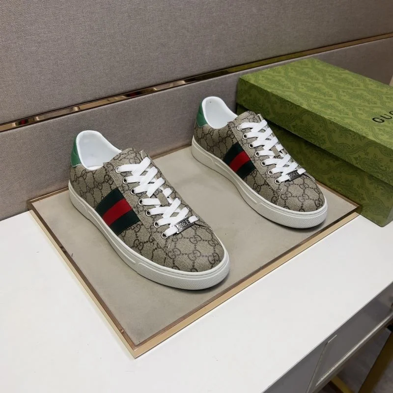 Gucci Low Shoes MultiPurpose 25712