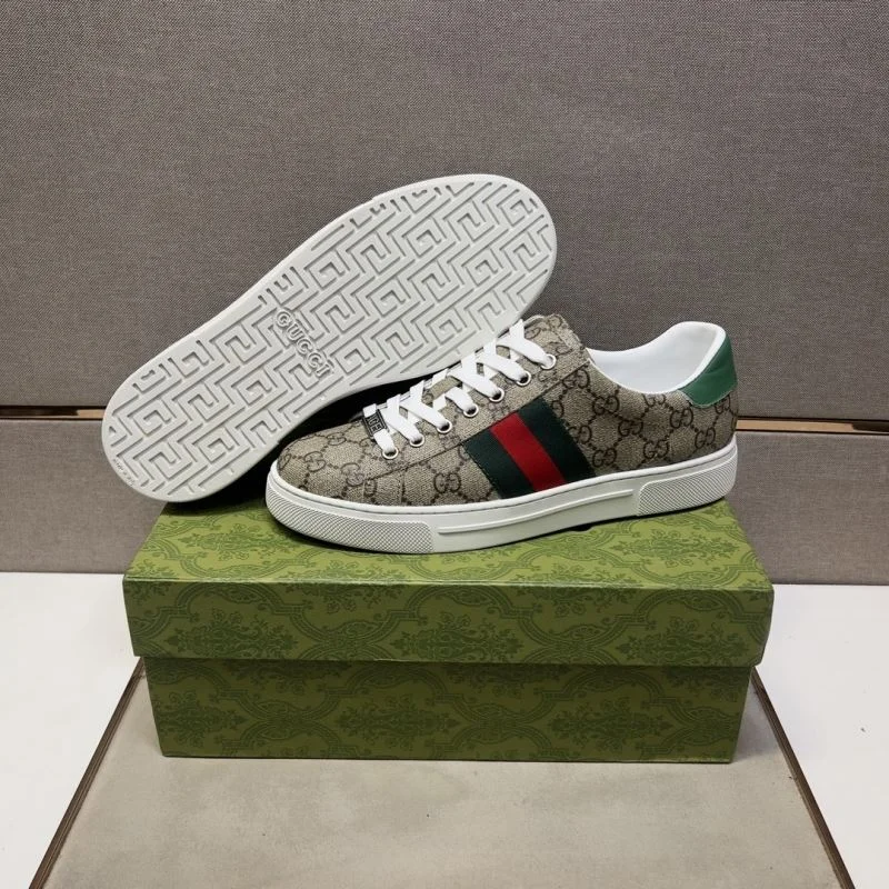 Gucci Low Shoes MultiPurpose 25712