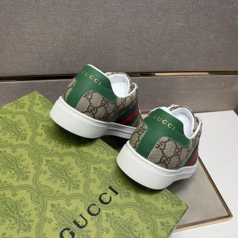 Gucci Low Shoes MultiPurpose 25712