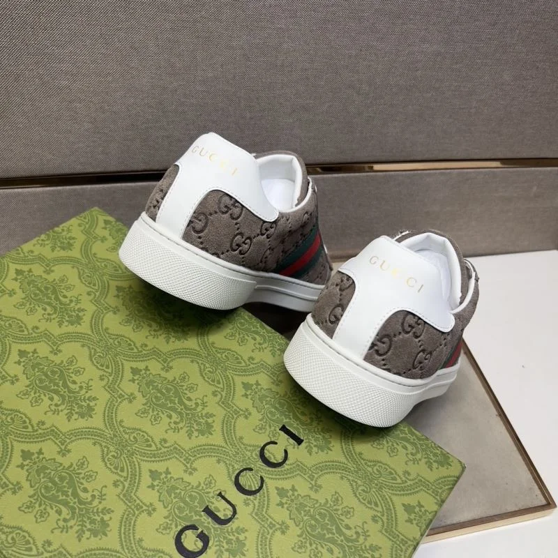 Gucci Low Shoes Unique 25664