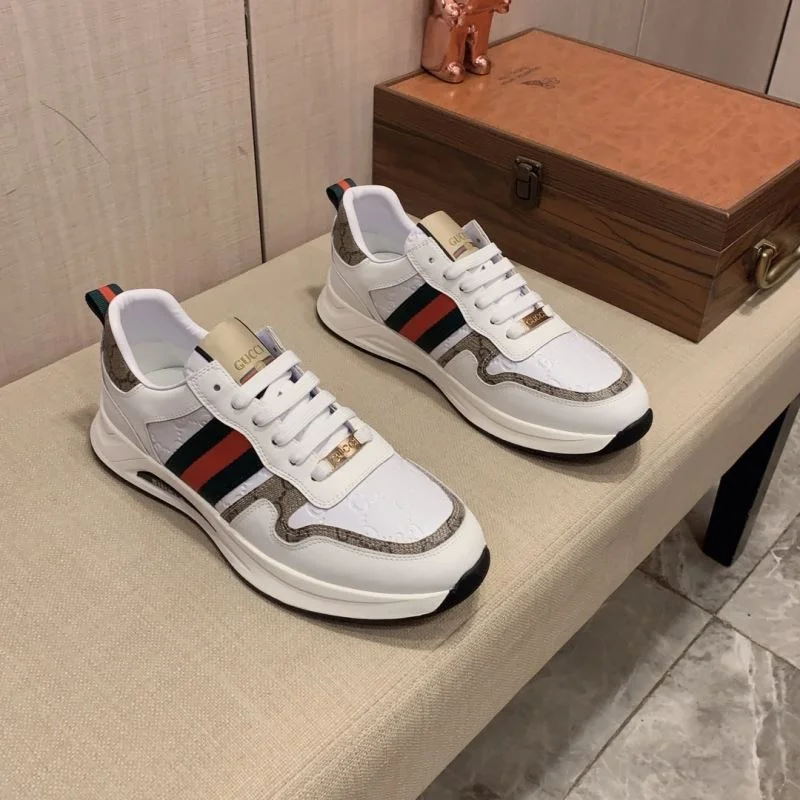 Gucci Low Shoes Unique 25654