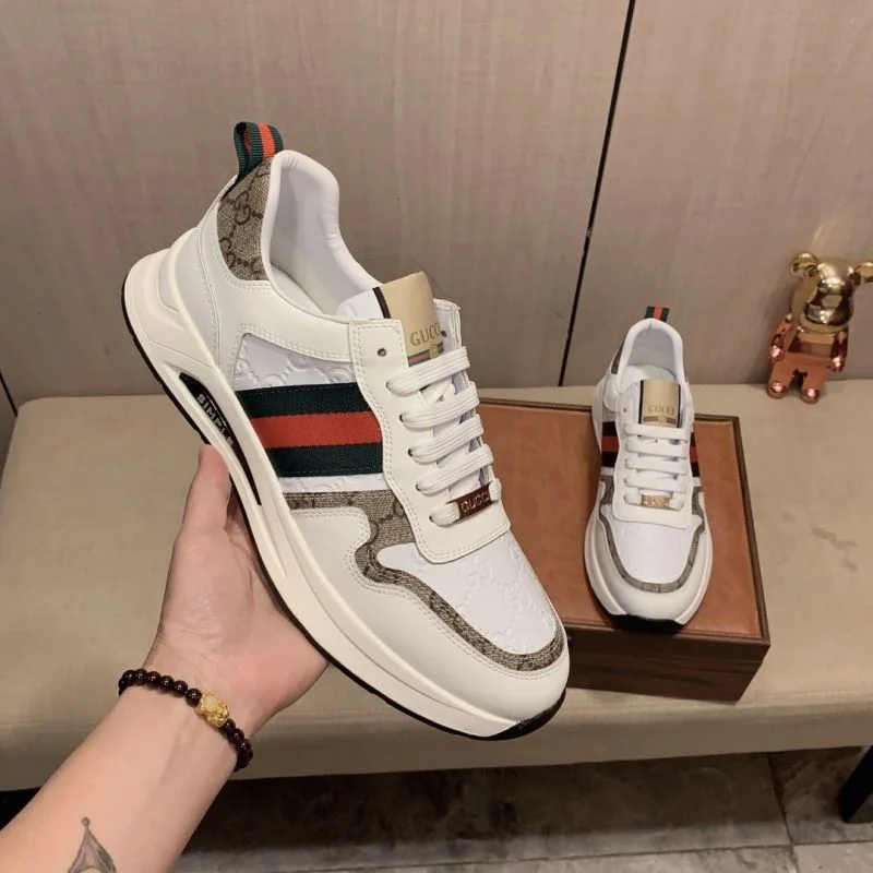 Gucci Low Shoes Unique 25654