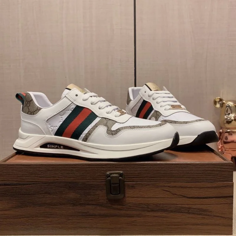 Gucci Low Shoes Unique 25654