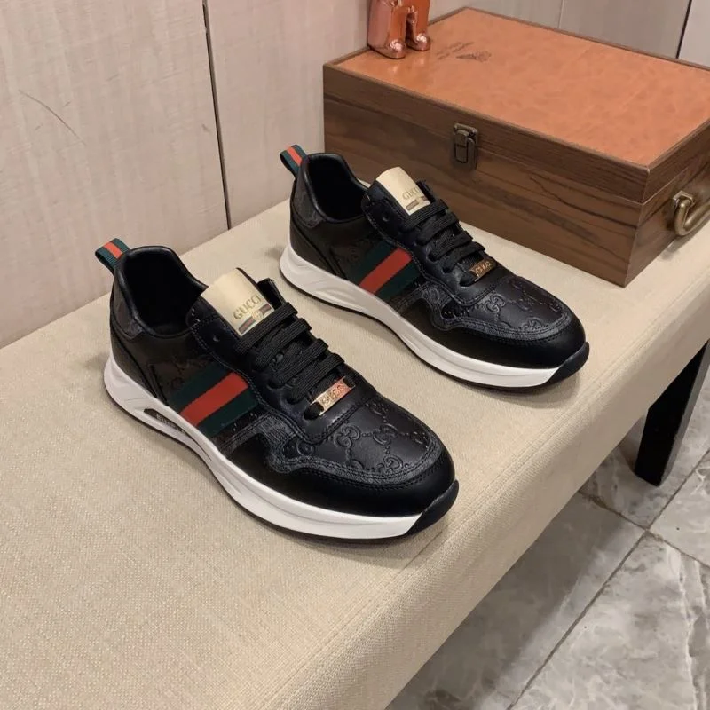 Gucci Low Shoes Original 25671