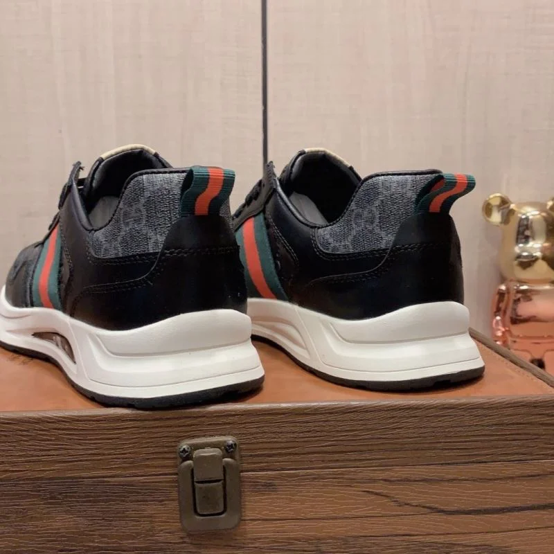 Gucci Low Shoes Original 25671