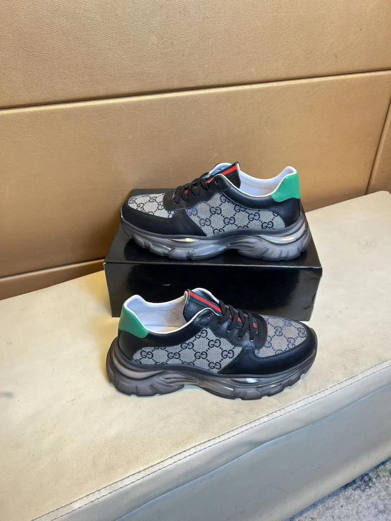 Bold Gucci Low Shoes 25699
