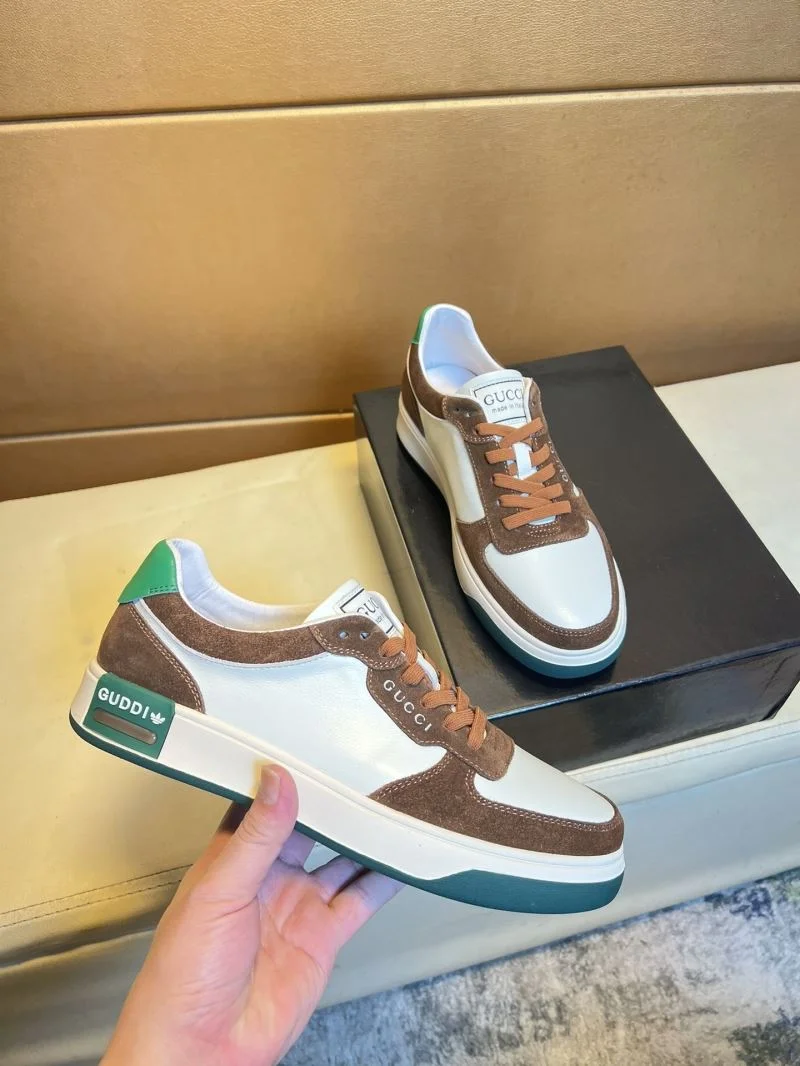 Gucci Low Shoes Compact 25642