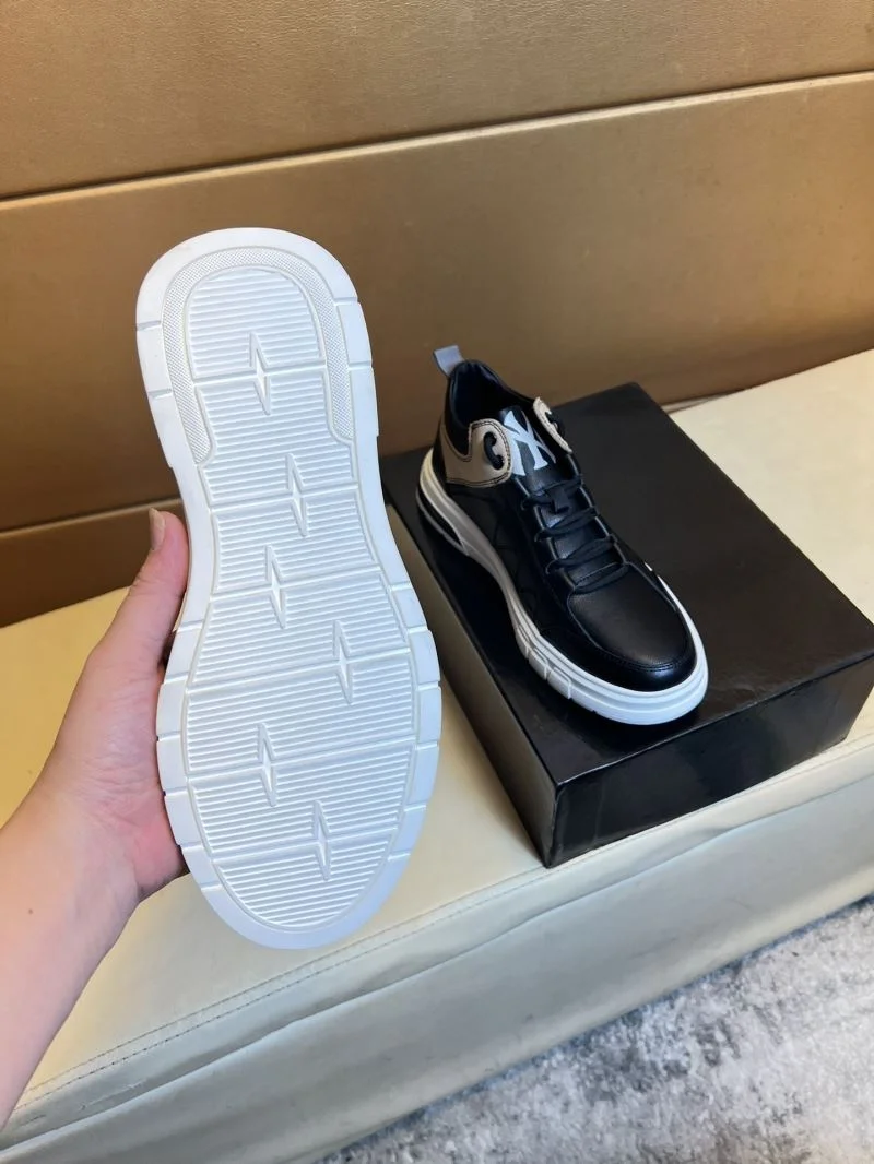 MultiPurpose Gucci Low Shoes 25661