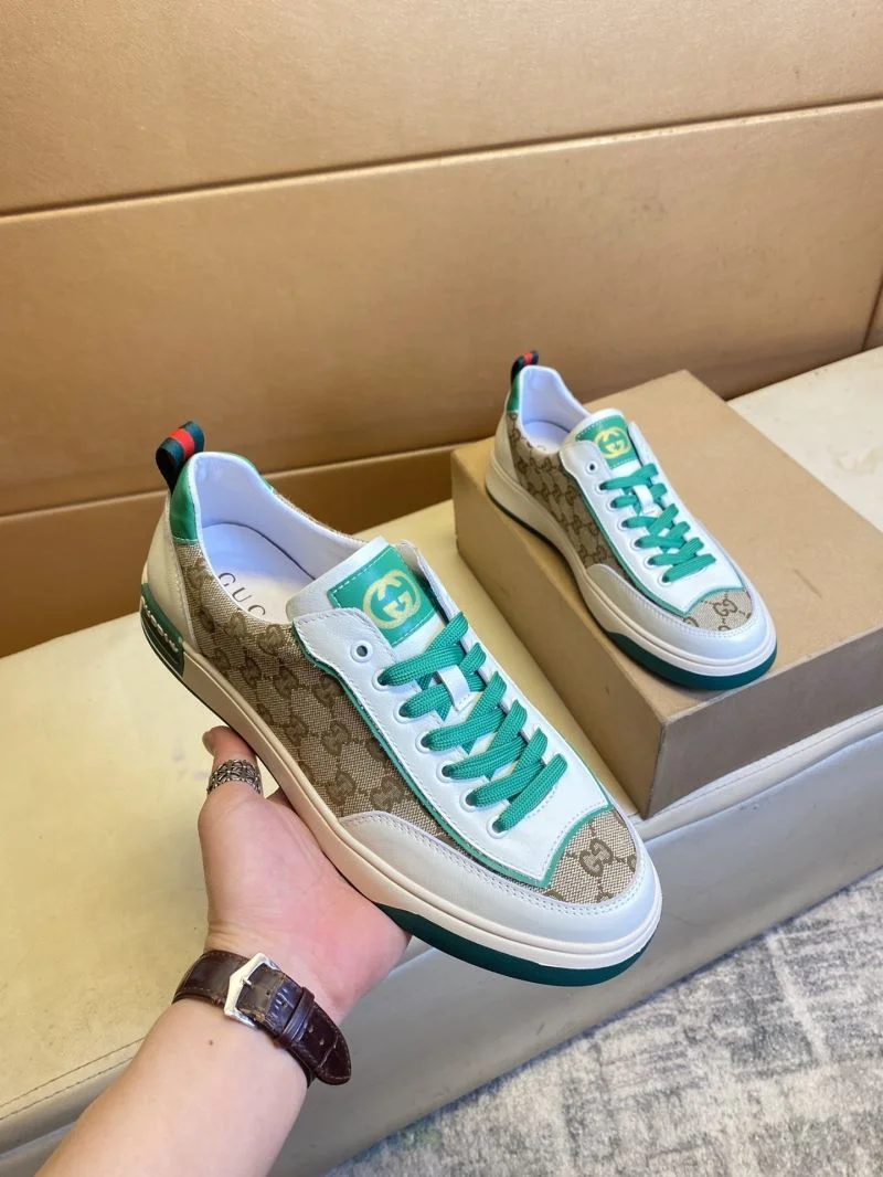 WaterResistant Gucci Low Shoes 25636