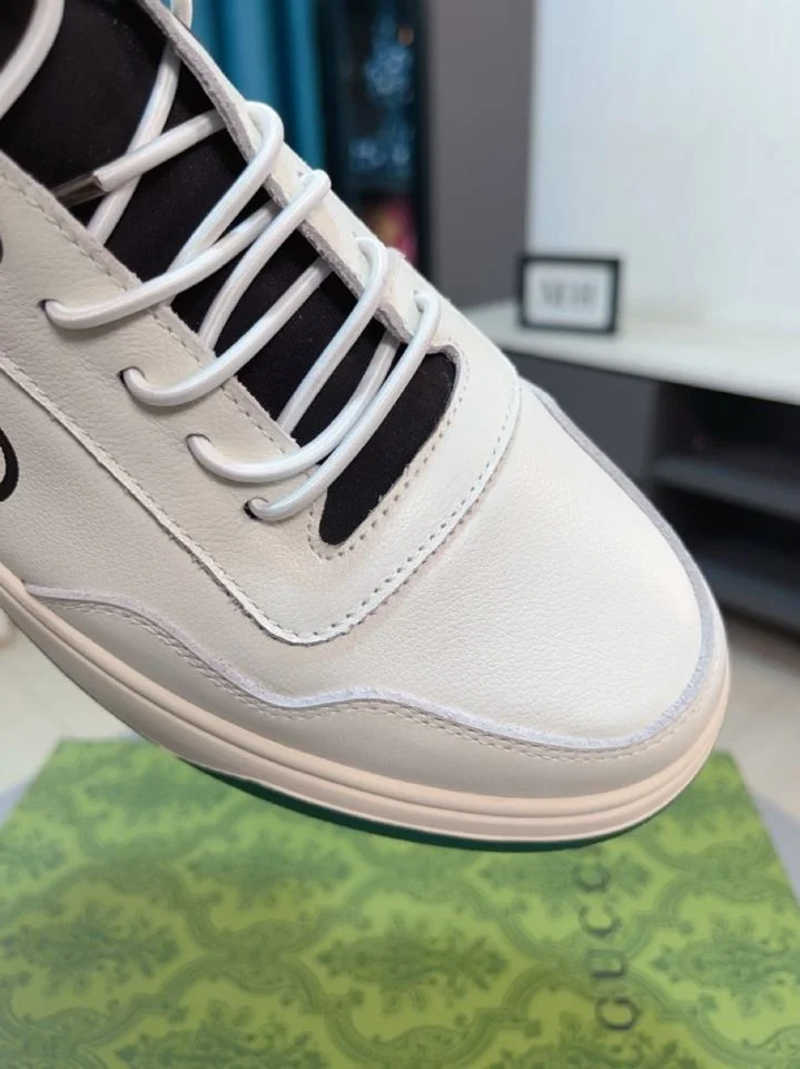 Gucci Low Shoes OdorResistant 25631