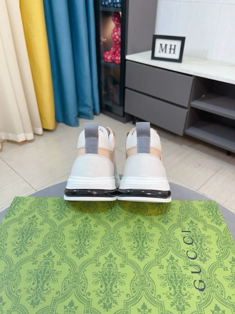 Unisex Gucci Low Shoes 25626