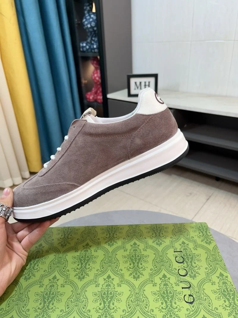 Comfortable Gucci Low Shoes 25624