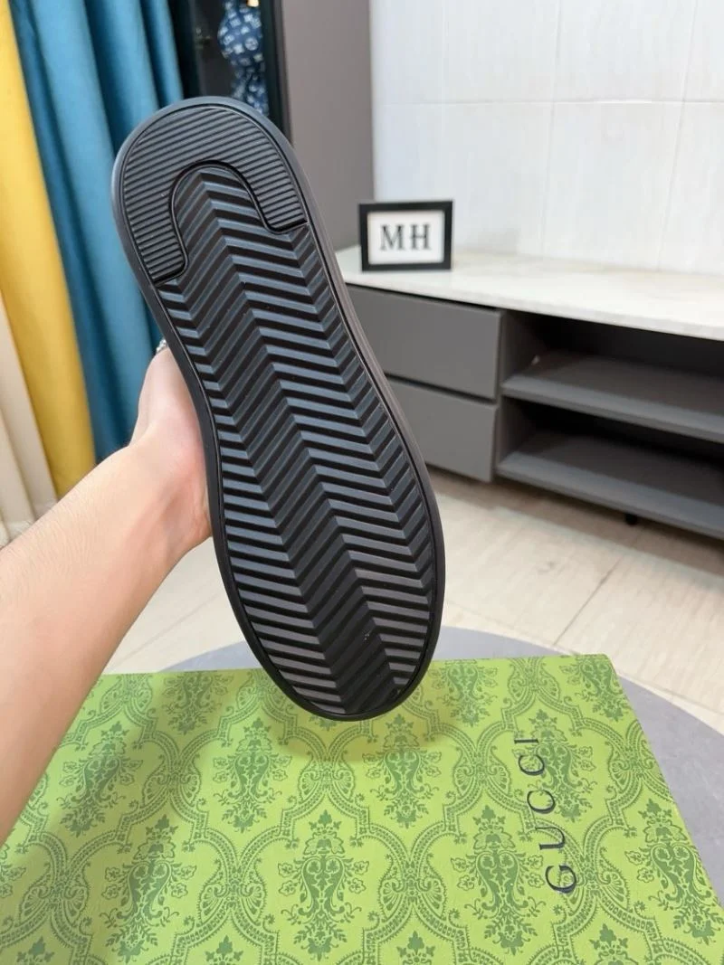 Gucci Low Shoes FashionForward 25625