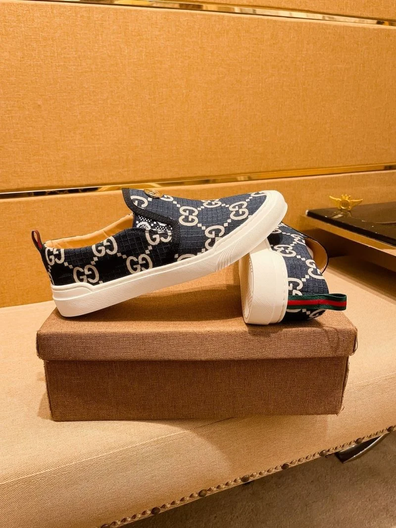 Gucci Low Shoes SmoothTexture 25620
